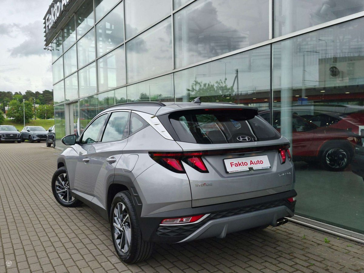 Hyundai Tucson Visureigis / Krosoveris Benzinas / elektra