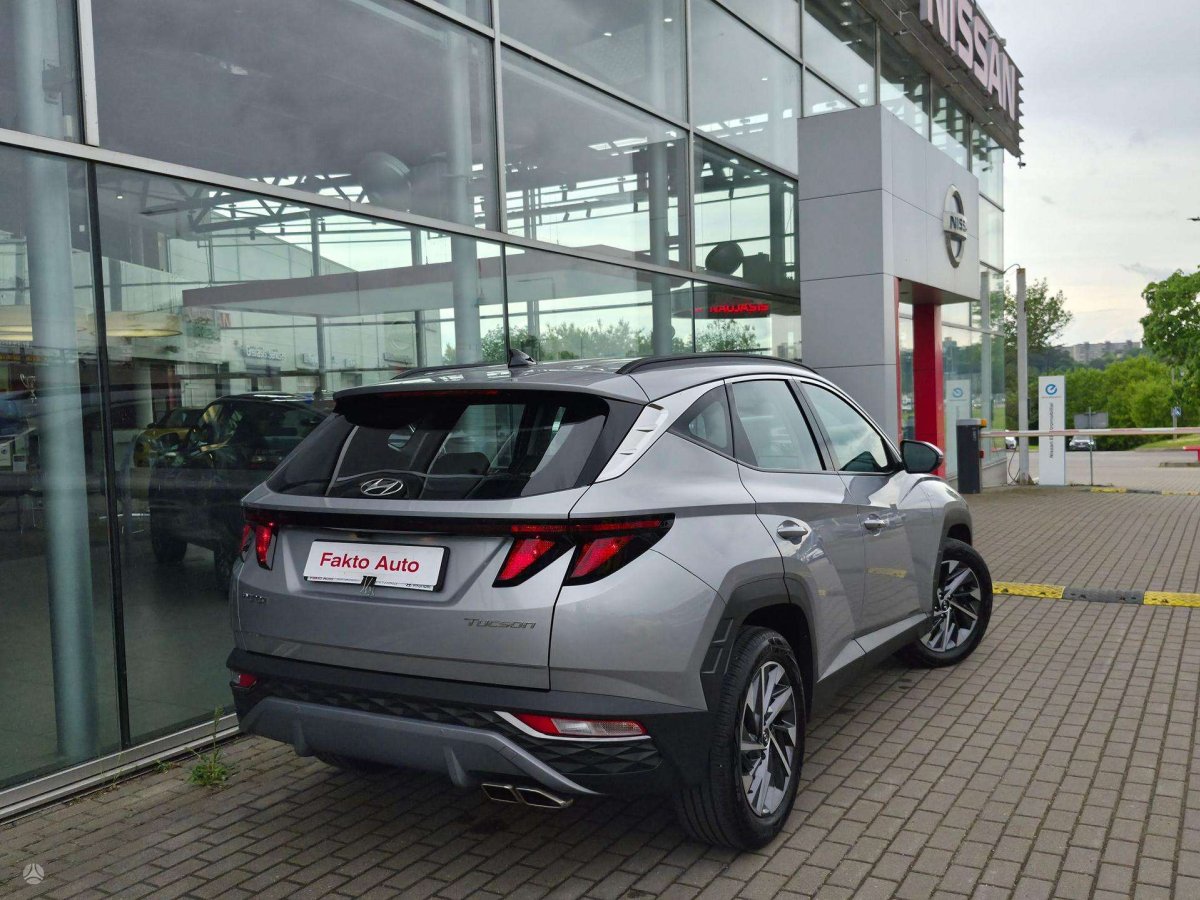 Hyundai Tucson Visureigis / Krosoveris Benzinas / elektra