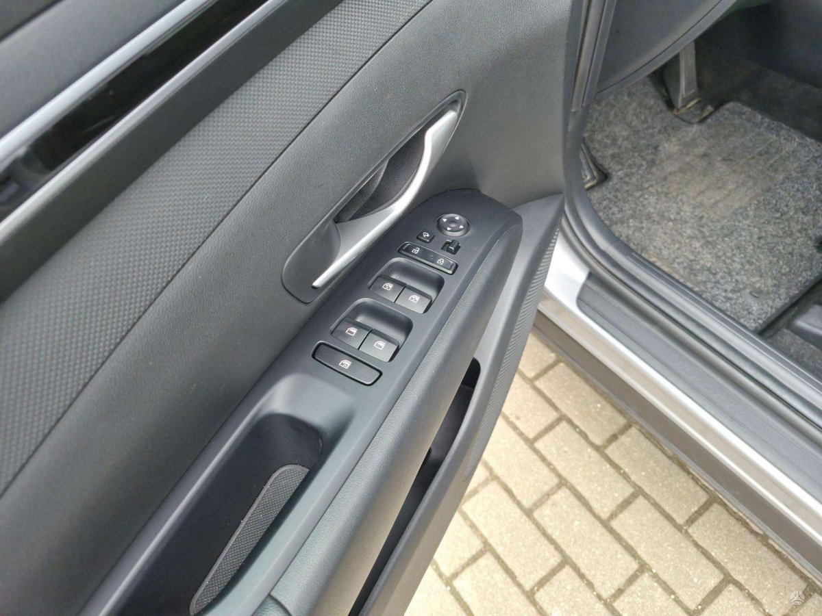 Hyundai Tucson Visureigis / Krosoveris Benzinas / elektra