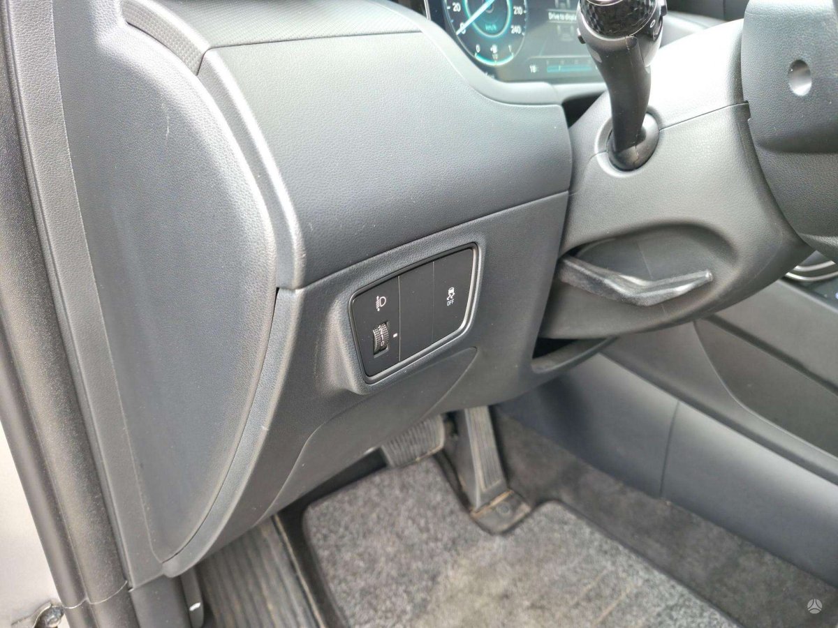 Hyundai Tucson Visureigis / Krosoveris Benzinas / elektra