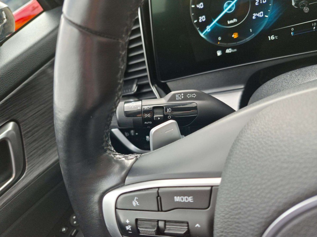 Kia Sportage Visureigis / Krosoveris Benzinas / elektra