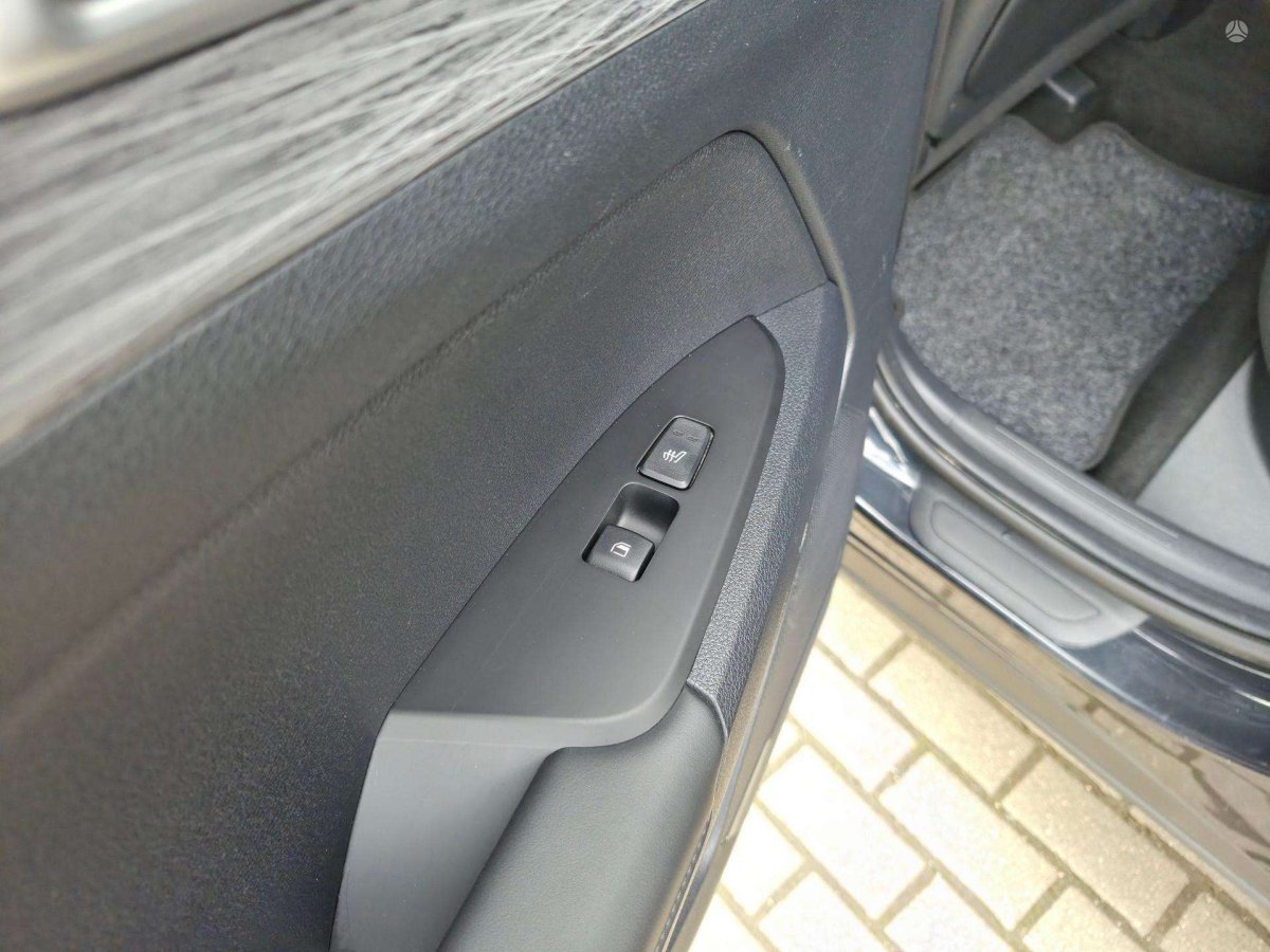 Kia Sportage Visureigis / Krosoveris Benzinas / elektra