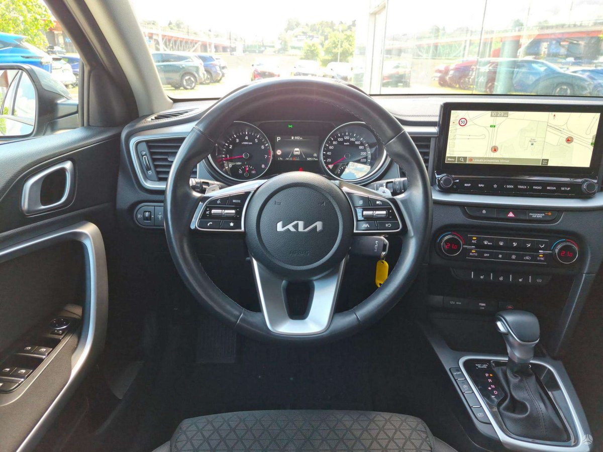 Kia Ceed Hečbekas Benzinas