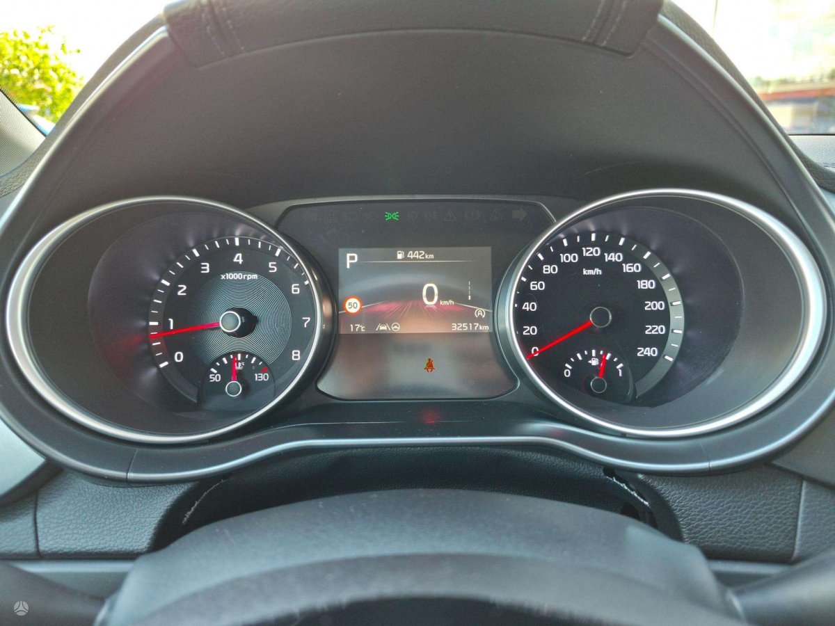 Kia Ceed Hečbekas Benzinas