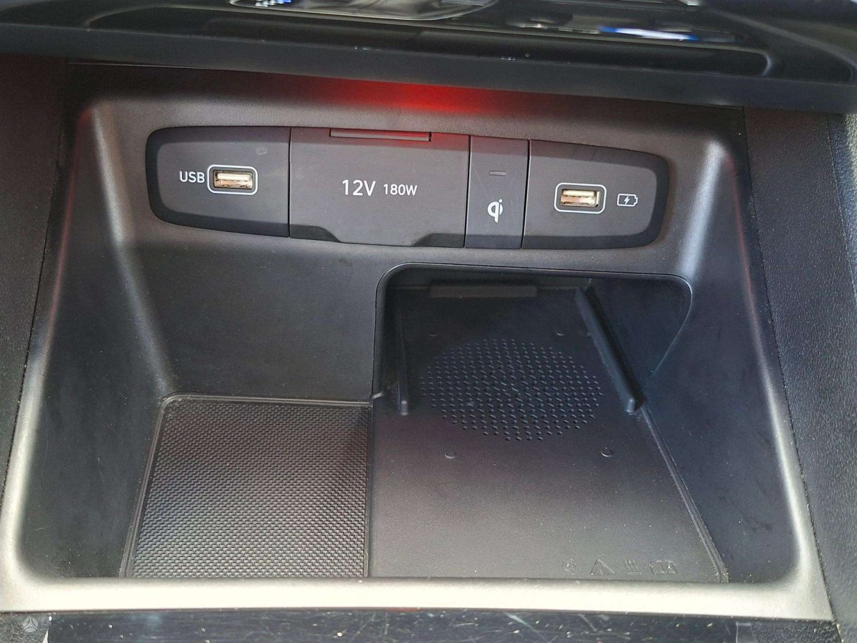Hyundai Tucson Visureigis / Krosoveris Benzinas / elektra