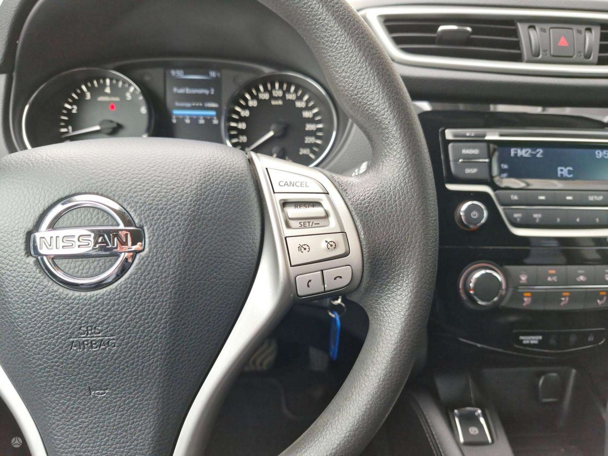 Nissan Qashqai Visureigis / Krosoveris Benzinas