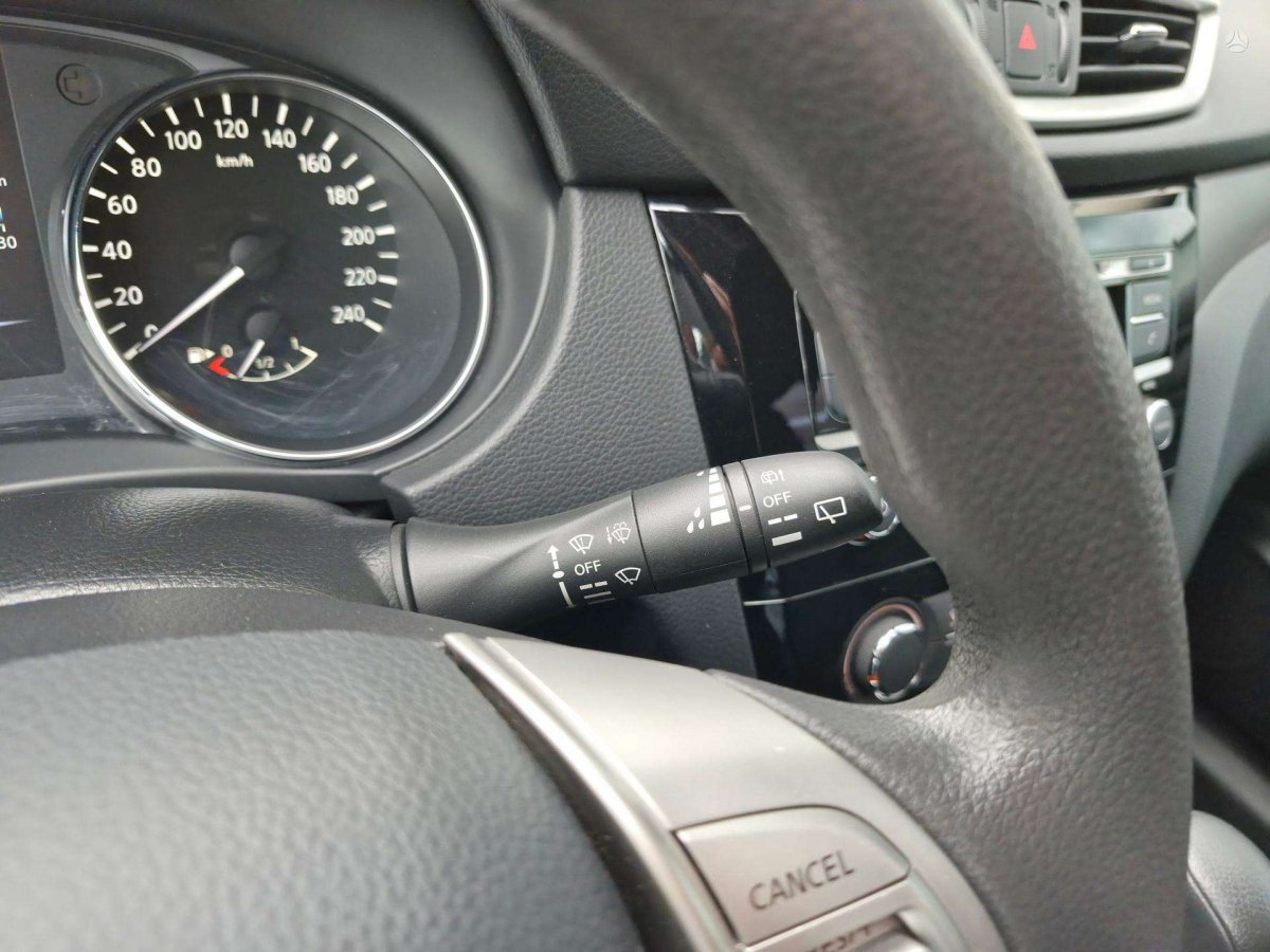 Nissan Qashqai Visureigis / Krosoveris Benzinas