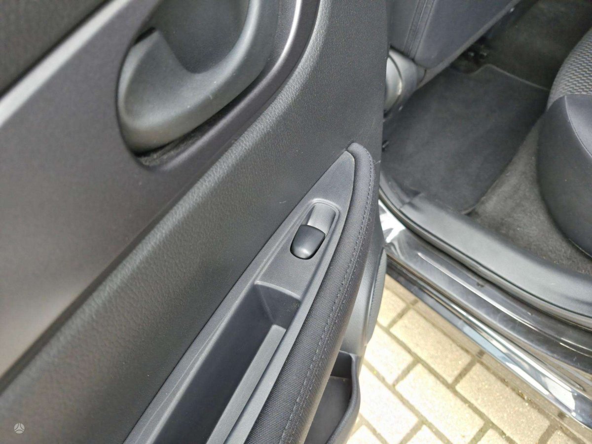 Nissan Qashqai Visureigis / Krosoveris Benzinas