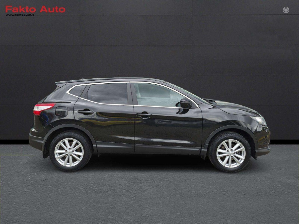 Nissan Qashqai Visureigis / Krosoveris Benzinas
