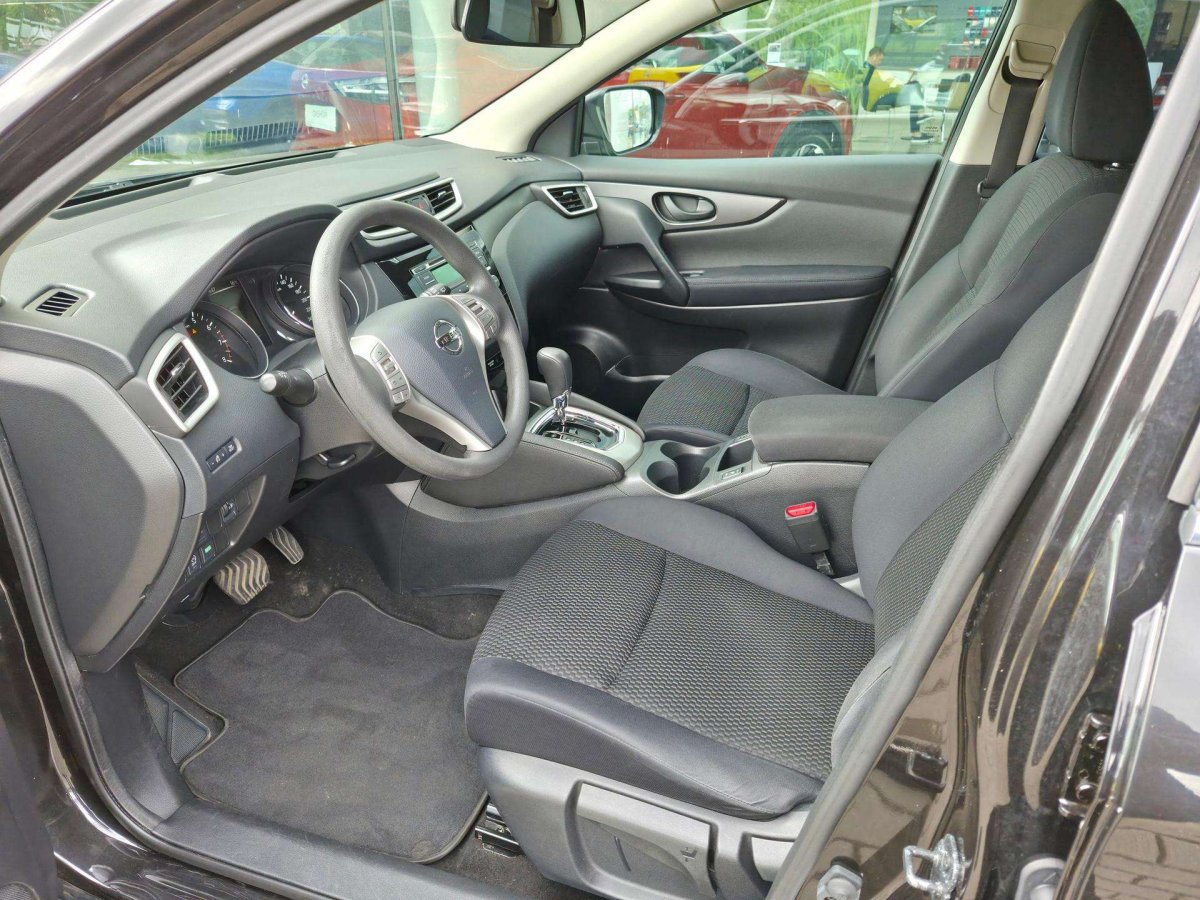 Nissan Qashqai Visureigis / Krosoveris Benzinas