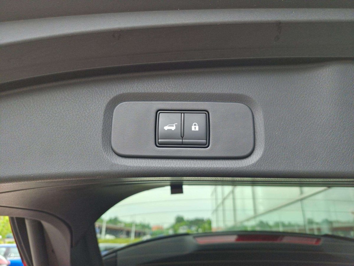 Nissan Qashqai Visureigis / Krosoveris Benzinas / elektra