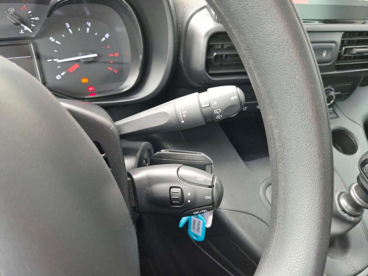 Citroen Berlingo Komercinis Benzinas