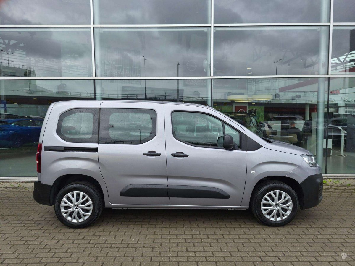 Citroen Berlingo Komercinis Benzinas