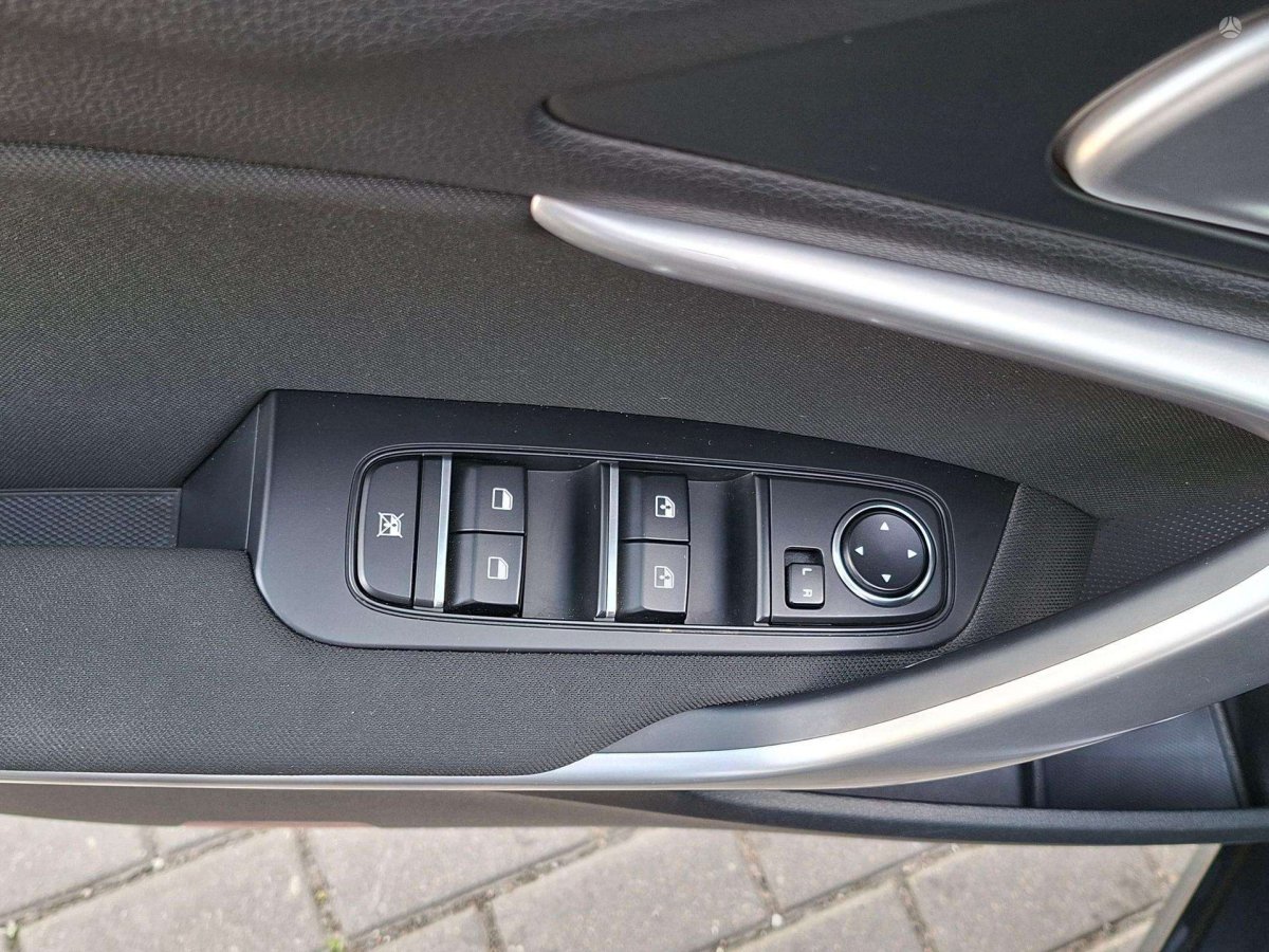 Kia Ceed Hečbekas Benzinas