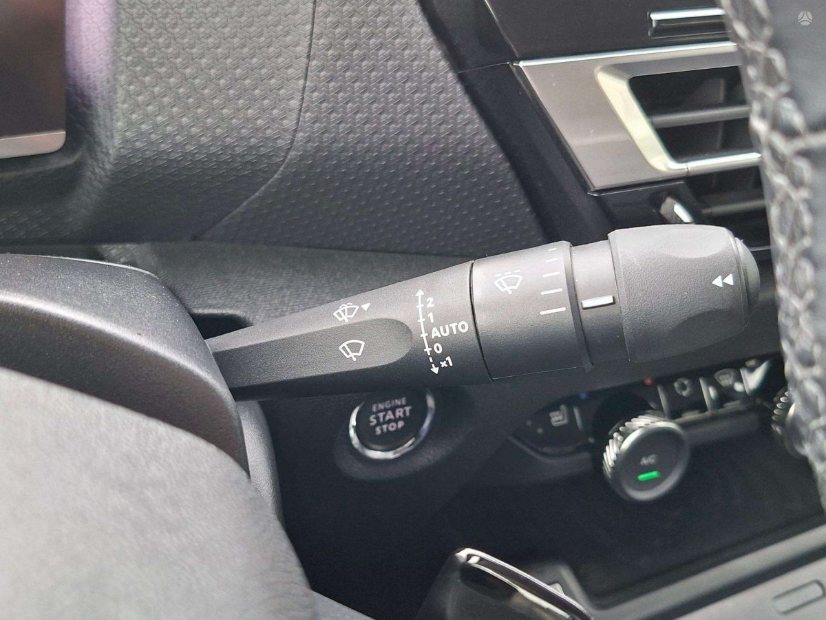 Citroen C4 X Visureigis / Krosoveris Benzinas