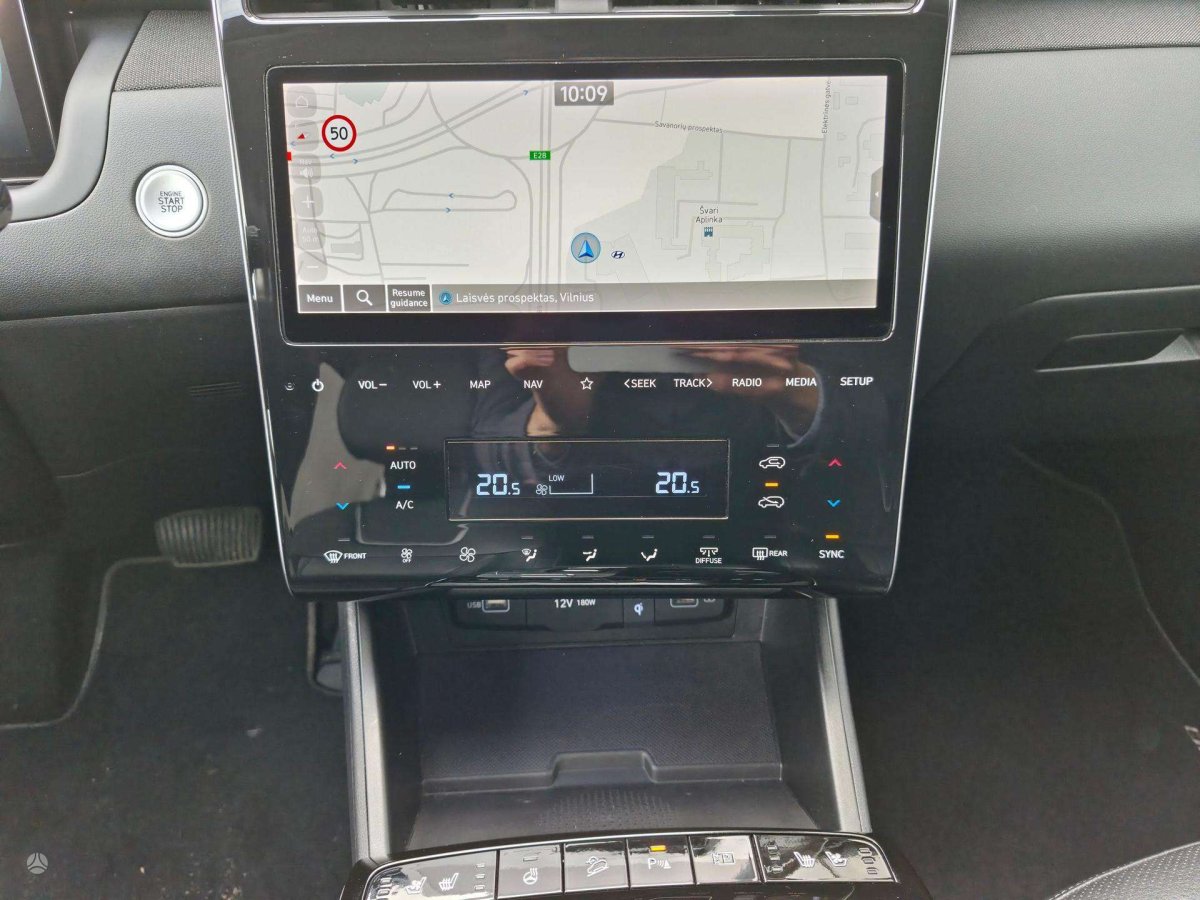Hyundai Tucson Visureigis / Krosoveris Benzinas / elektra