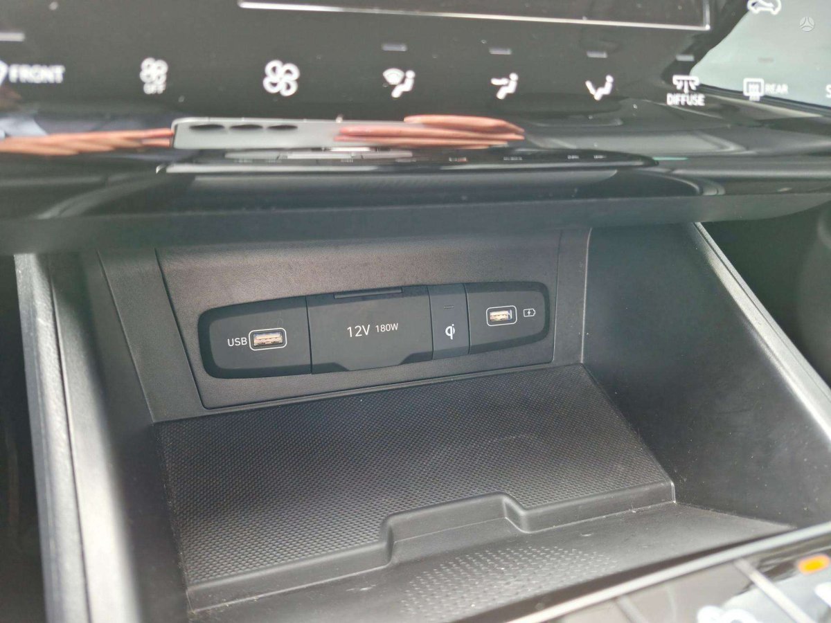Hyundai Tucson Visureigis / Krosoveris Benzinas / elektra