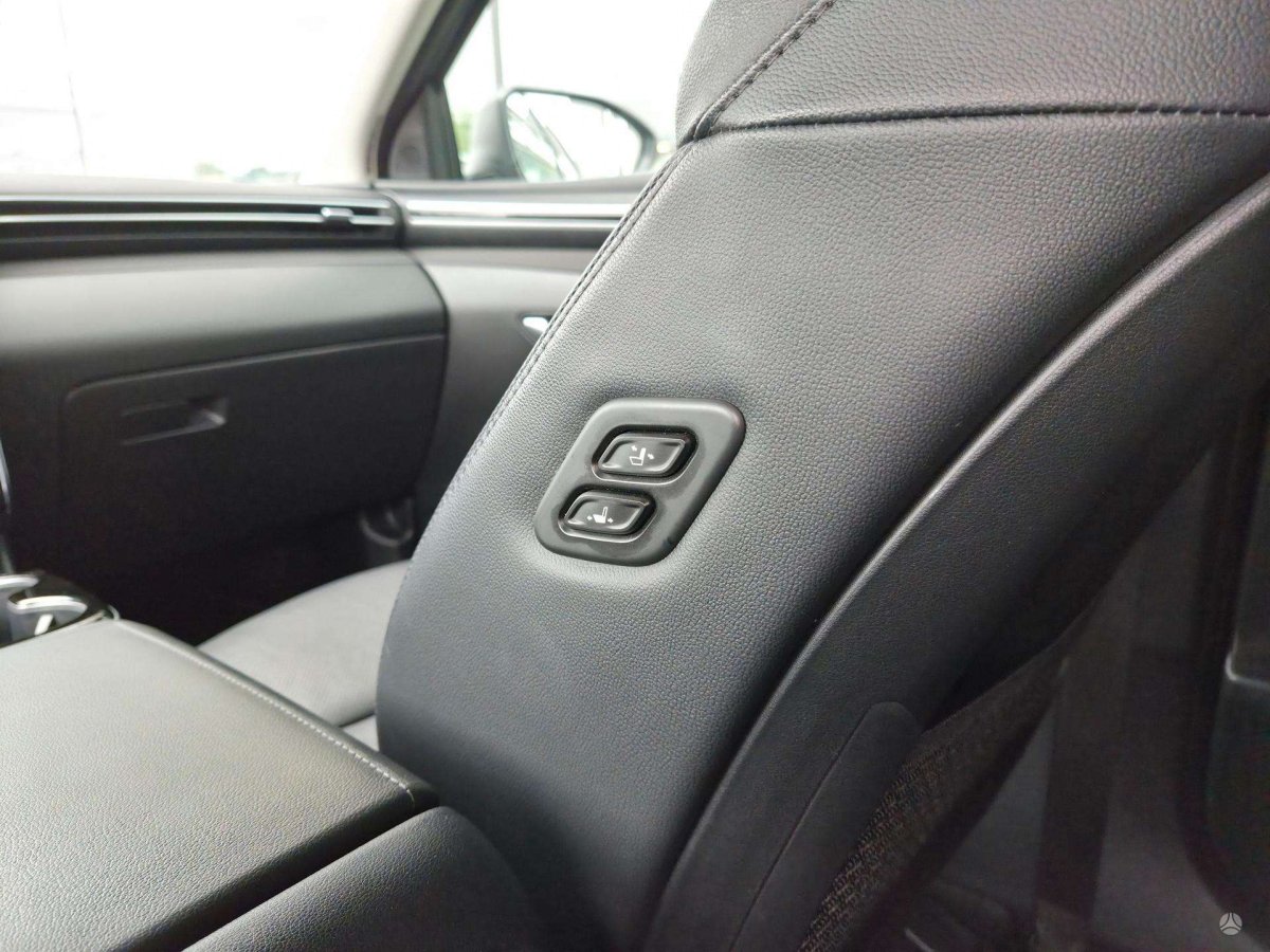 Hyundai Tucson Visureigis / Krosoveris Benzinas / elektra