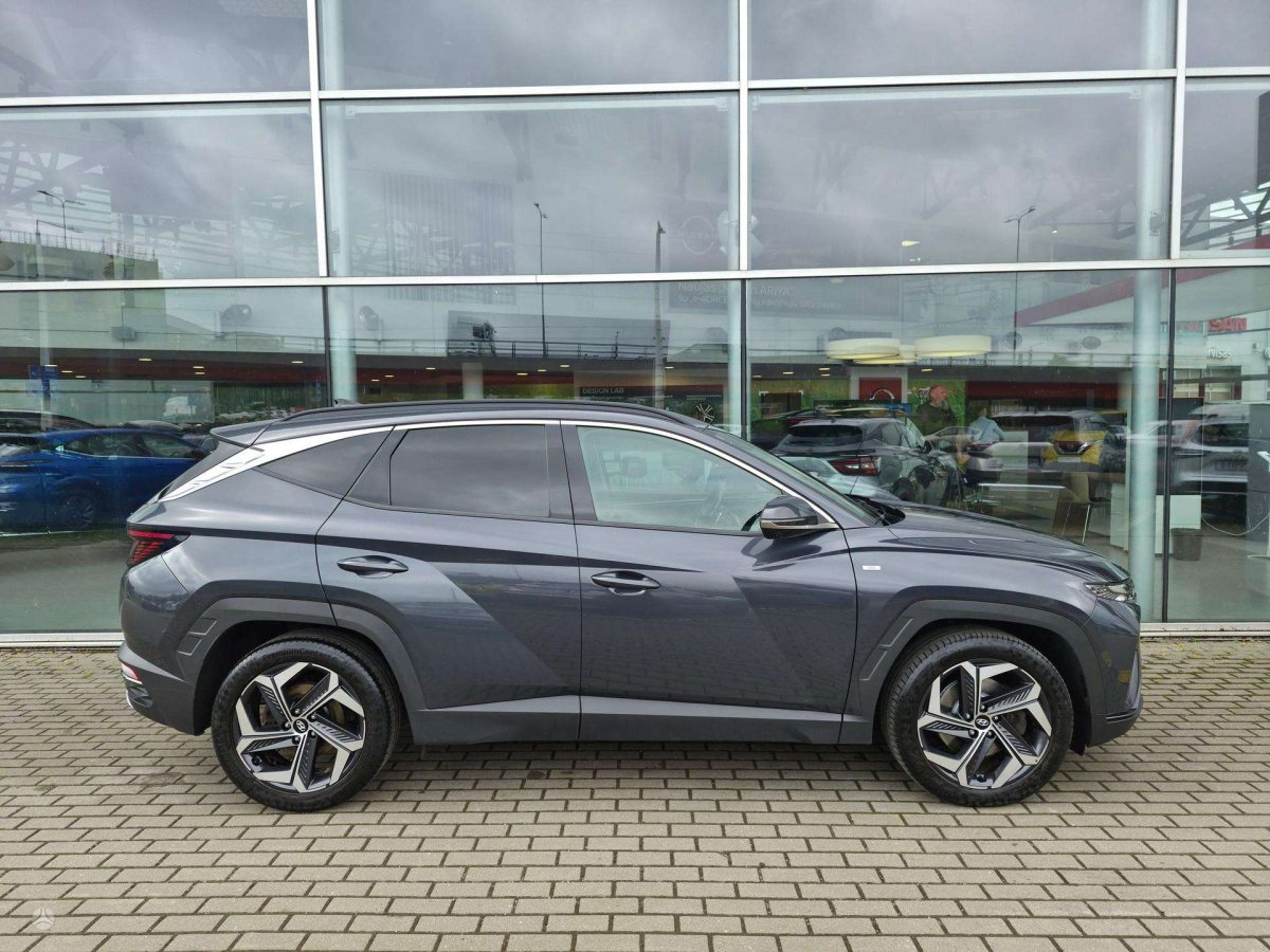 Hyundai Tucson Visureigis / Krosoveris Benzinas / elektra
