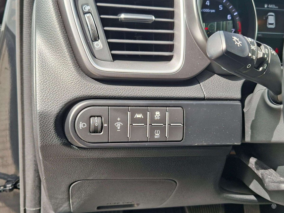 Kia Ceed Hečbekas Benzinas