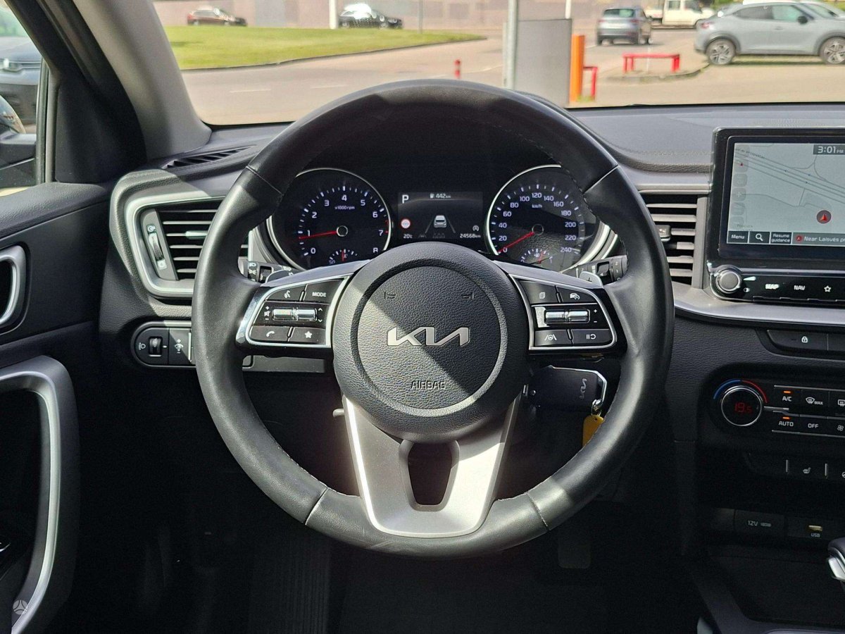Kia Ceed Hečbekas Benzinas