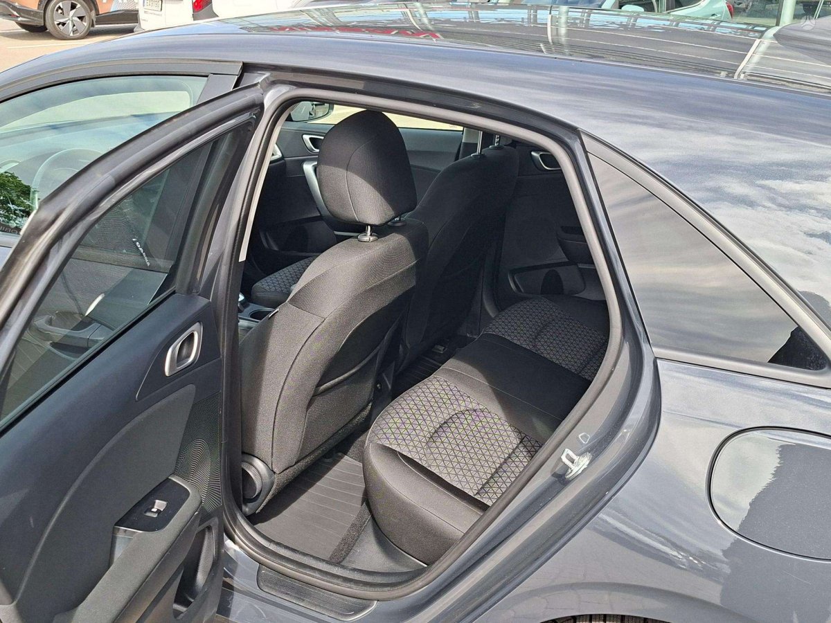 Kia Ceed Hečbekas Benzinas