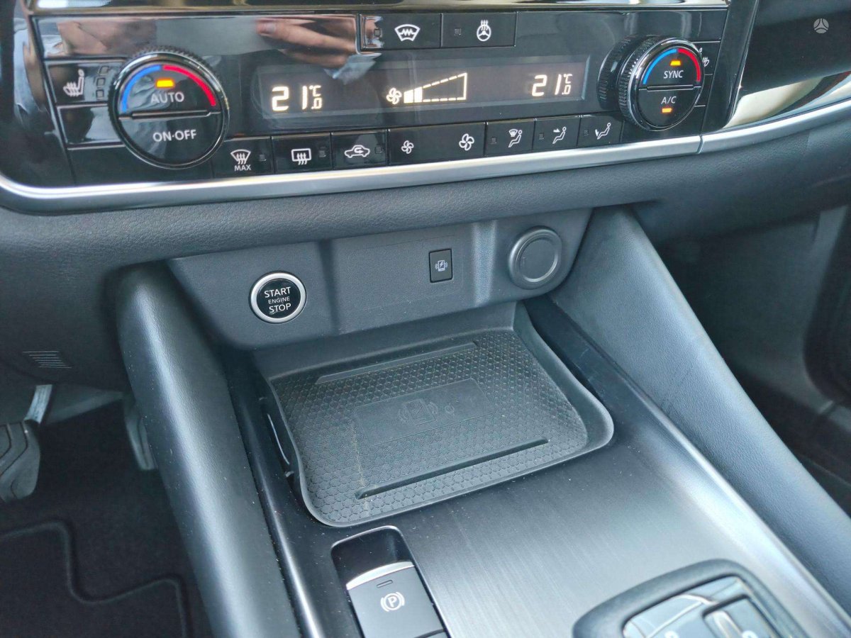 Nissan Qashqai Visureigis / Krosoveris Benzinas / elektra