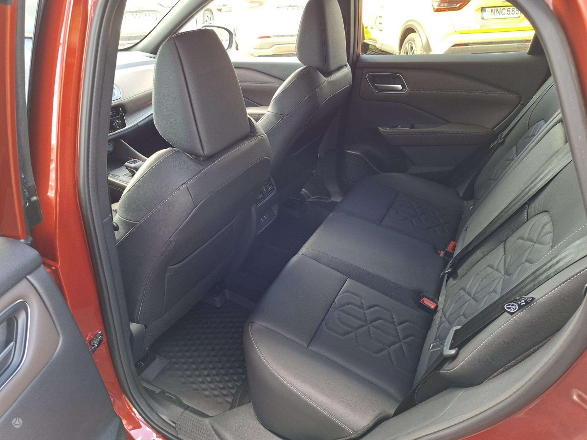 Nissan Qashqai Visureigis / Krosoveris Benzinas / elektra