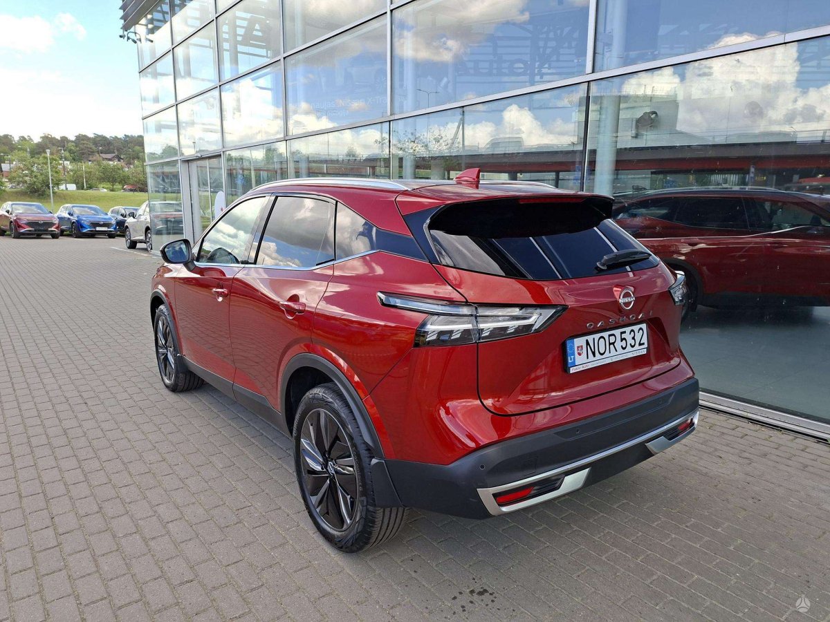 Nissan Qashqai Visureigis / Krosoveris Benzinas / elektra
