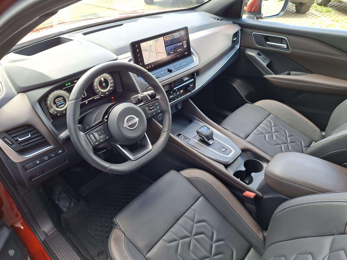 Nissan Qashqai Visureigis / Krosoveris Benzinas / elektra
