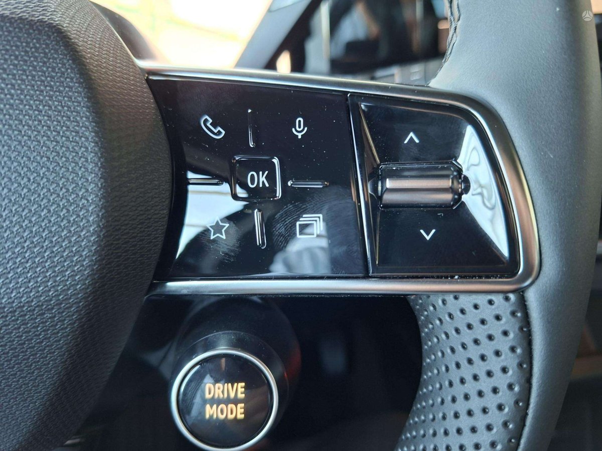 Nissan Micra Hečbekas Elektra