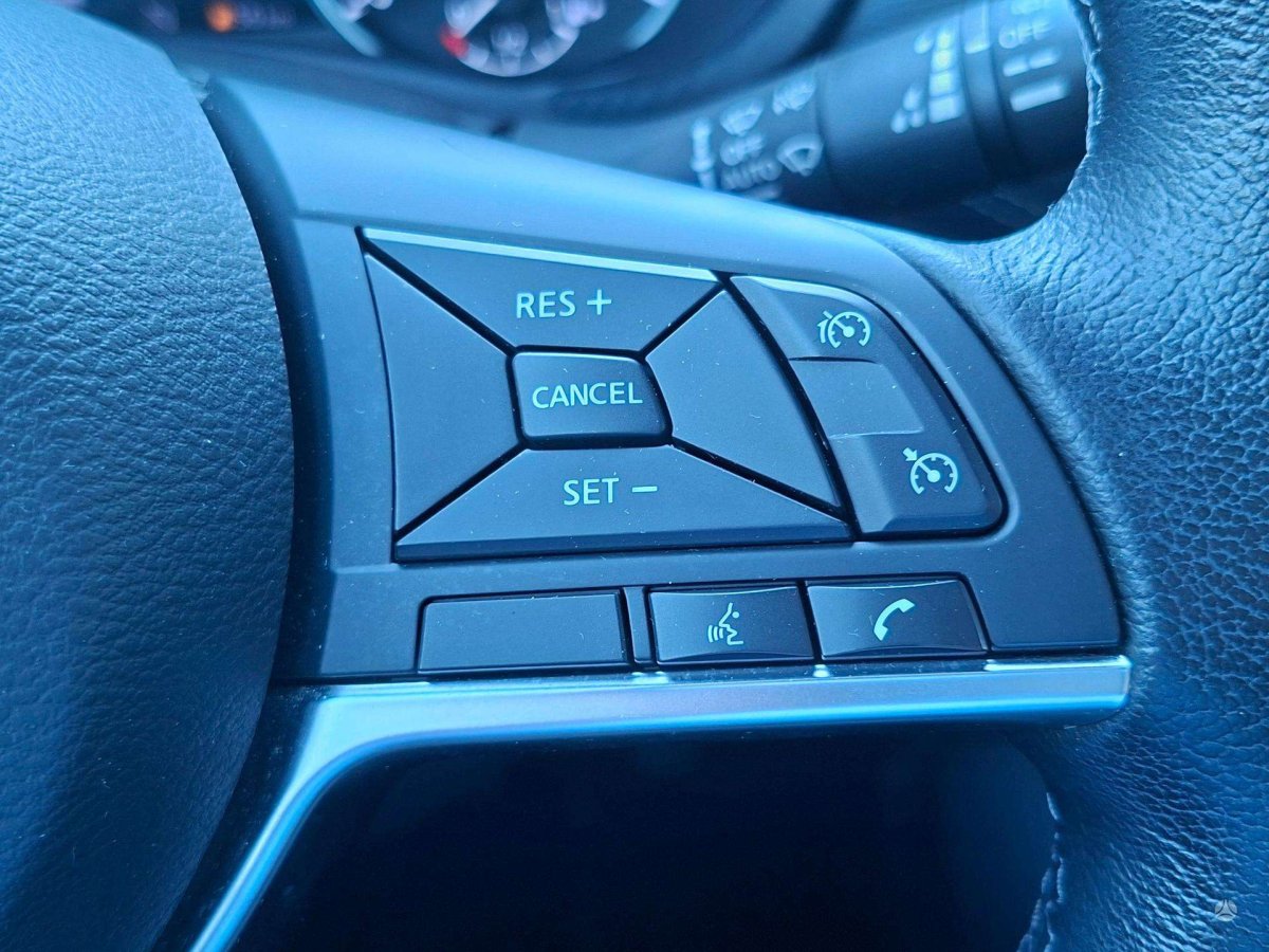 Nissan Juke Visureigis / Krosoveris Benzinas