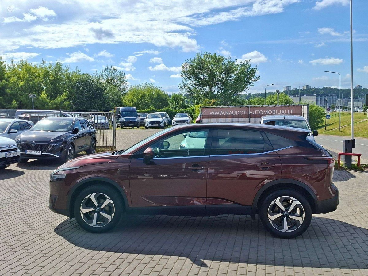 Nissan Qashqai Visureigis / Krosoveris Benzinas / elektra