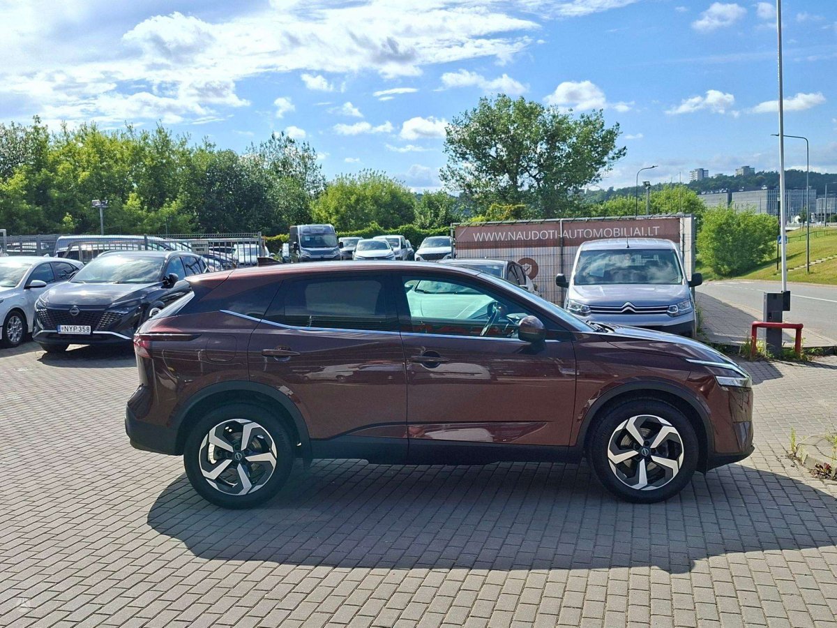 Nissan Qashqai Visureigis / Krosoveris Benzinas / elektra