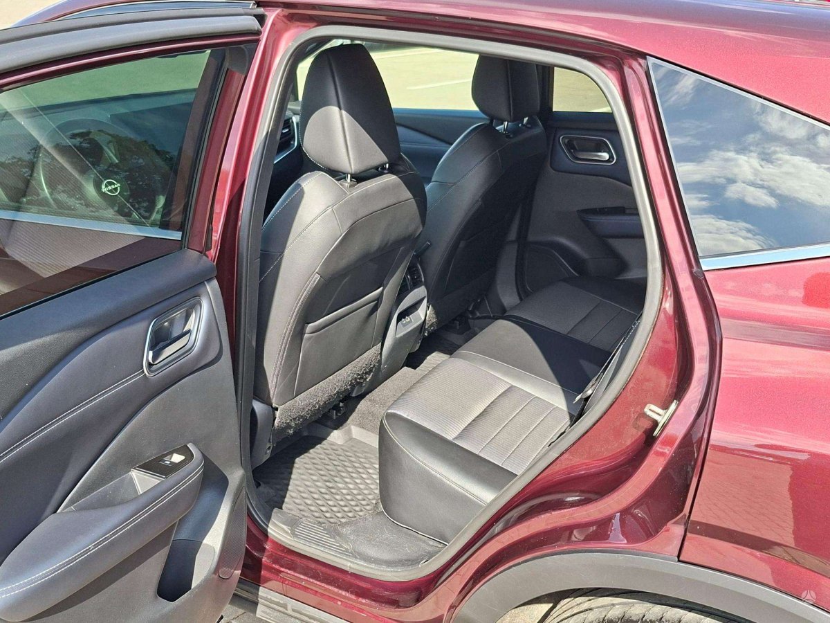 Nissan Qashqai Visureigis / Krosoveris Benzinas / elektra
