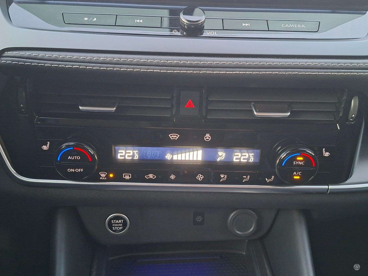 Nissan Qashqai Visureigis / Krosoveris Benzinas / elektra
