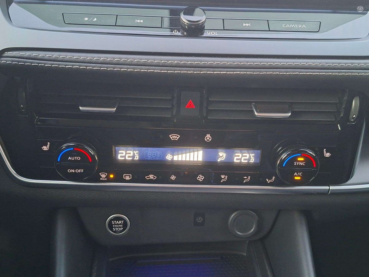 Nissan Qashqai Visureigis / Krosoveris Benzinas / elektra