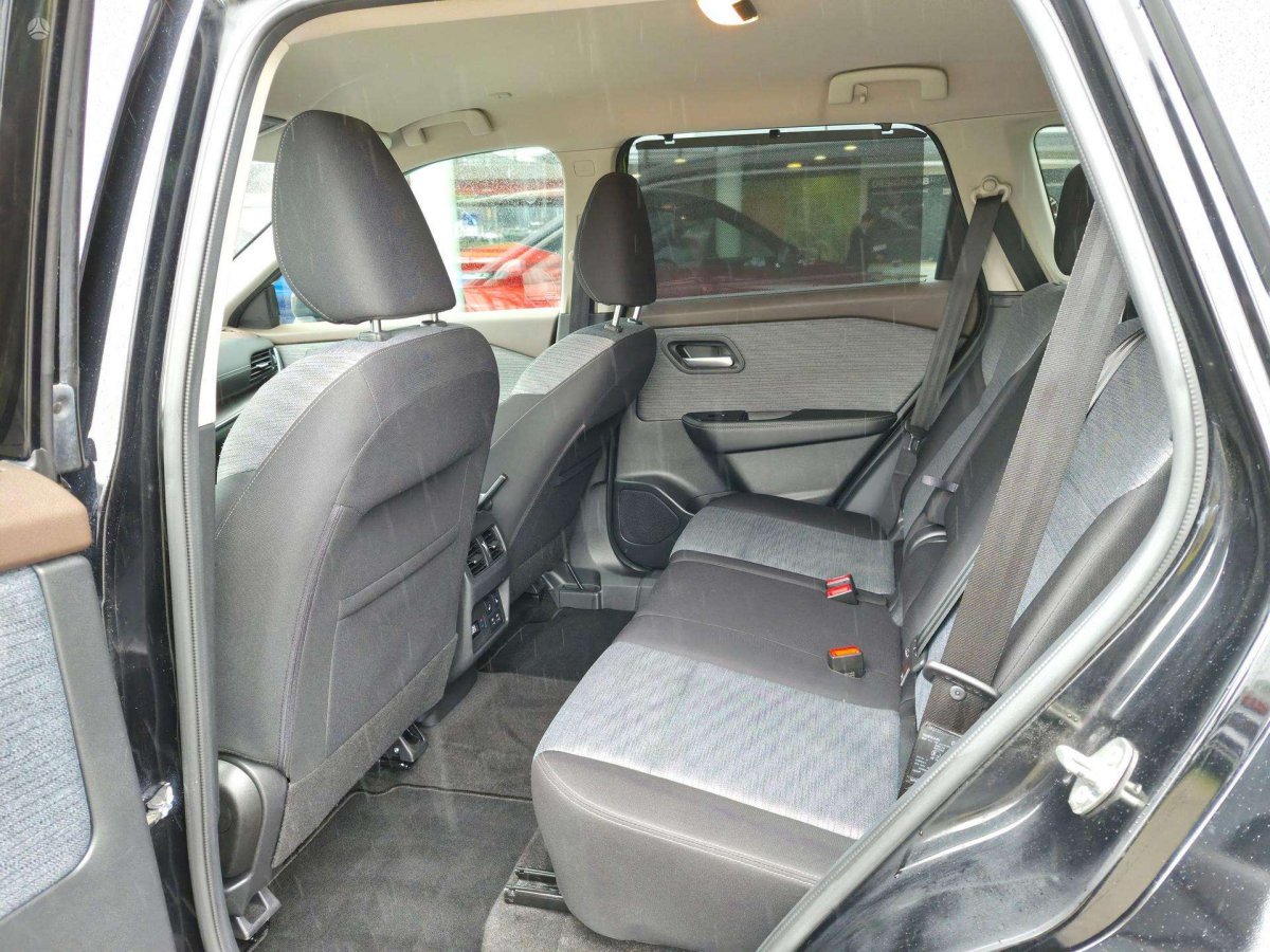 Nissan X-Trail Visureigis / Krosoveris Benzinas / elektra