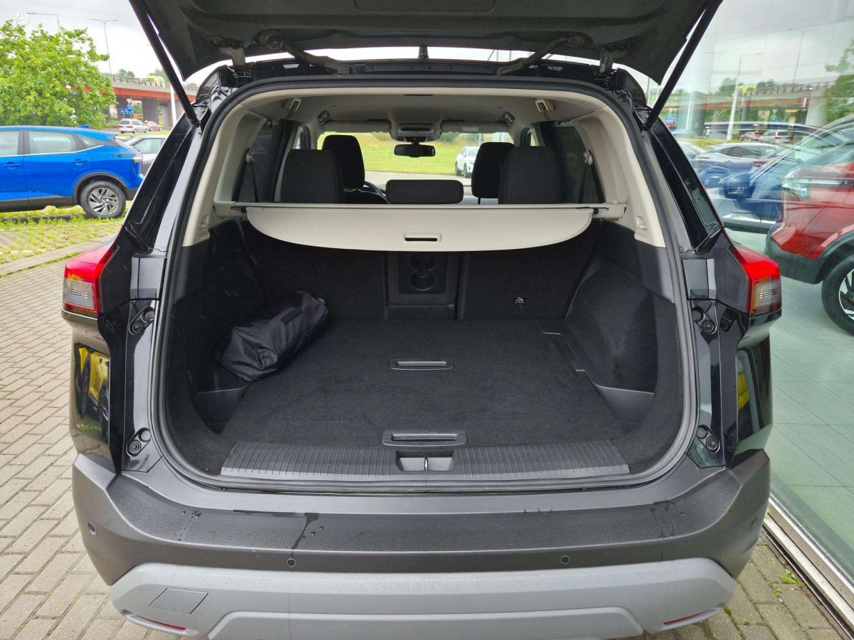 Nissan X-Trail Visureigis / Krosoveris Benzinas / elektra