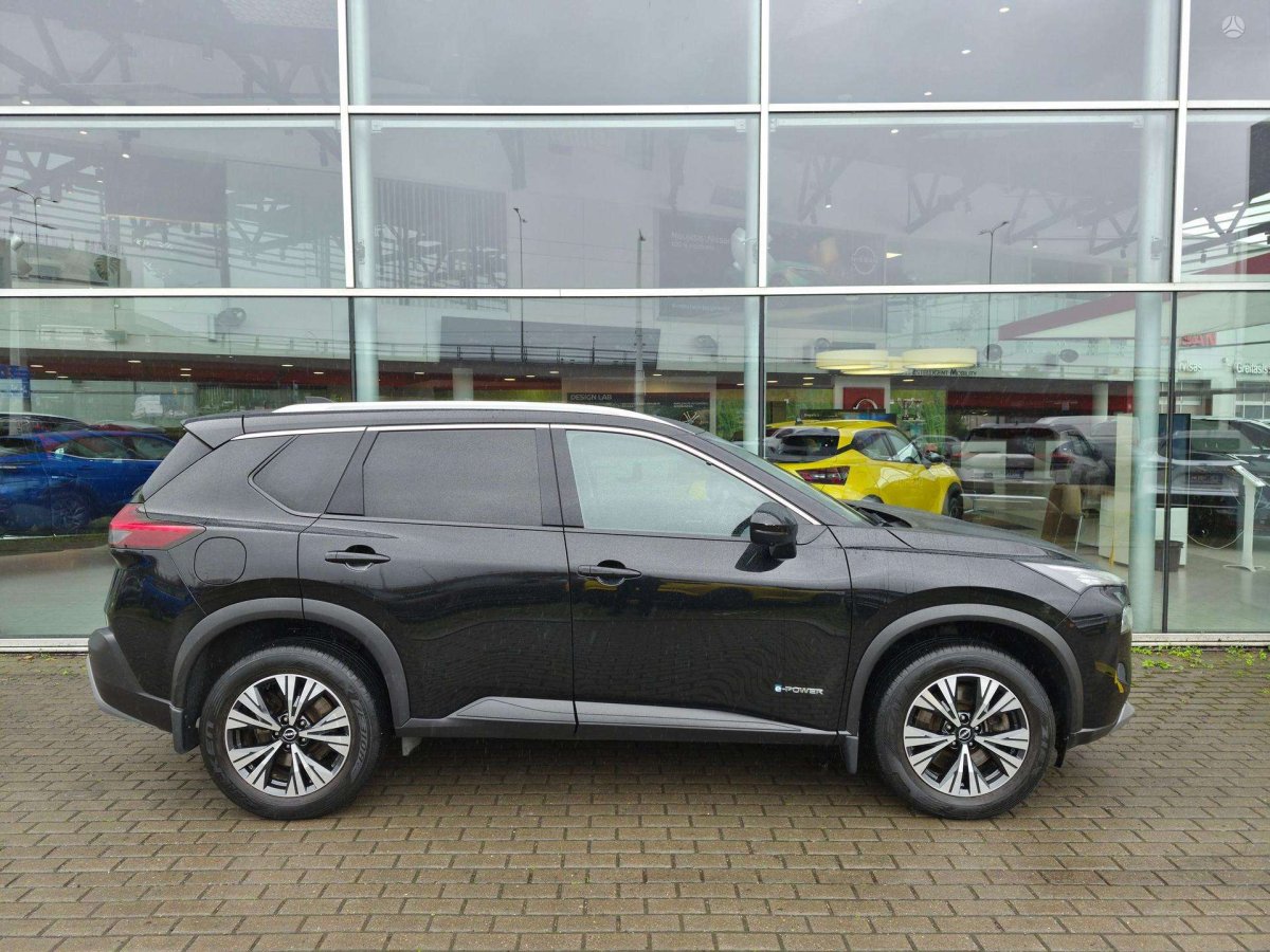 Nissan X-Trail Visureigis / Krosoveris Benzinas / elektra