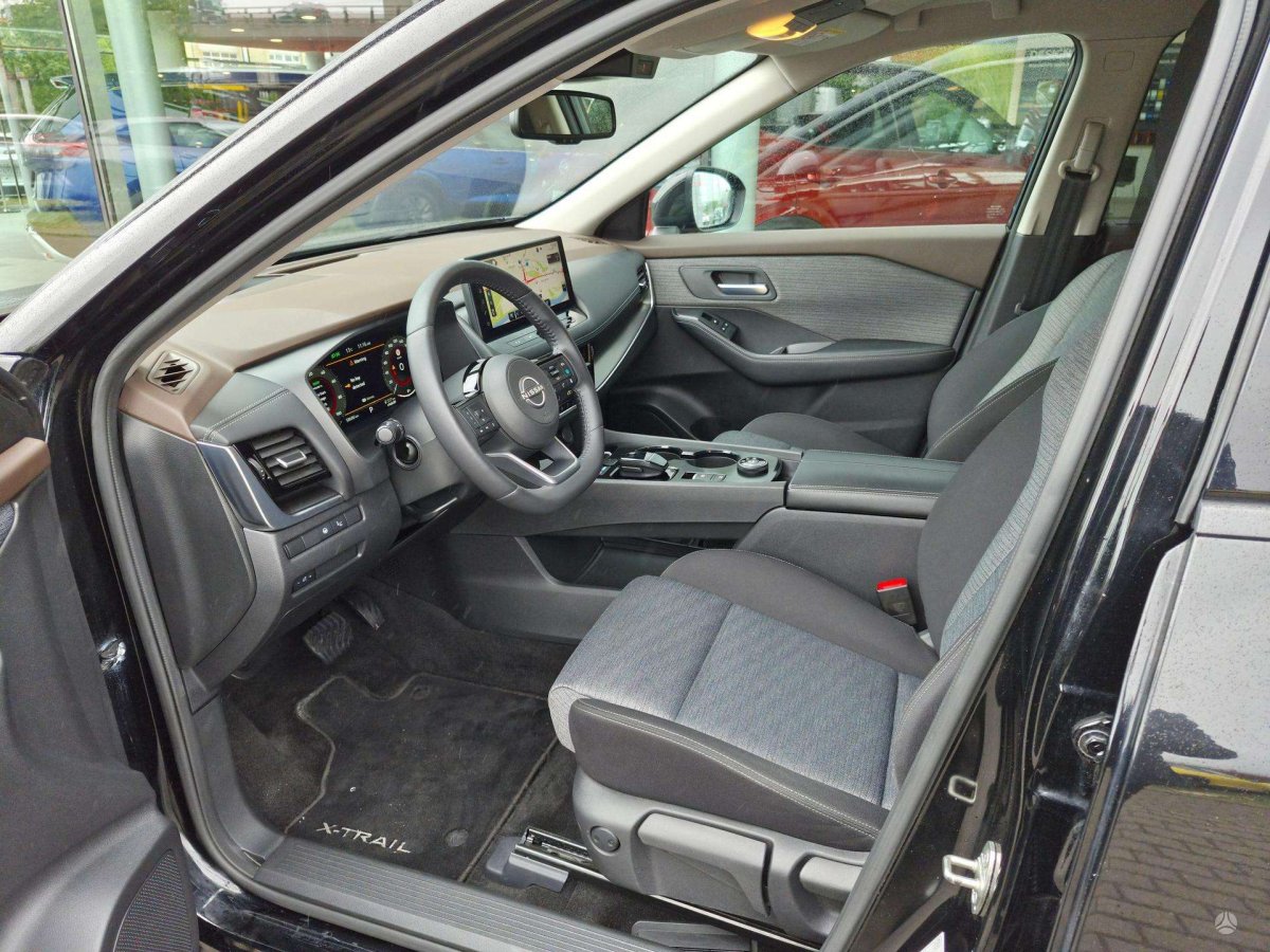 Nissan X-Trail Visureigis / Krosoveris Benzinas / elektra