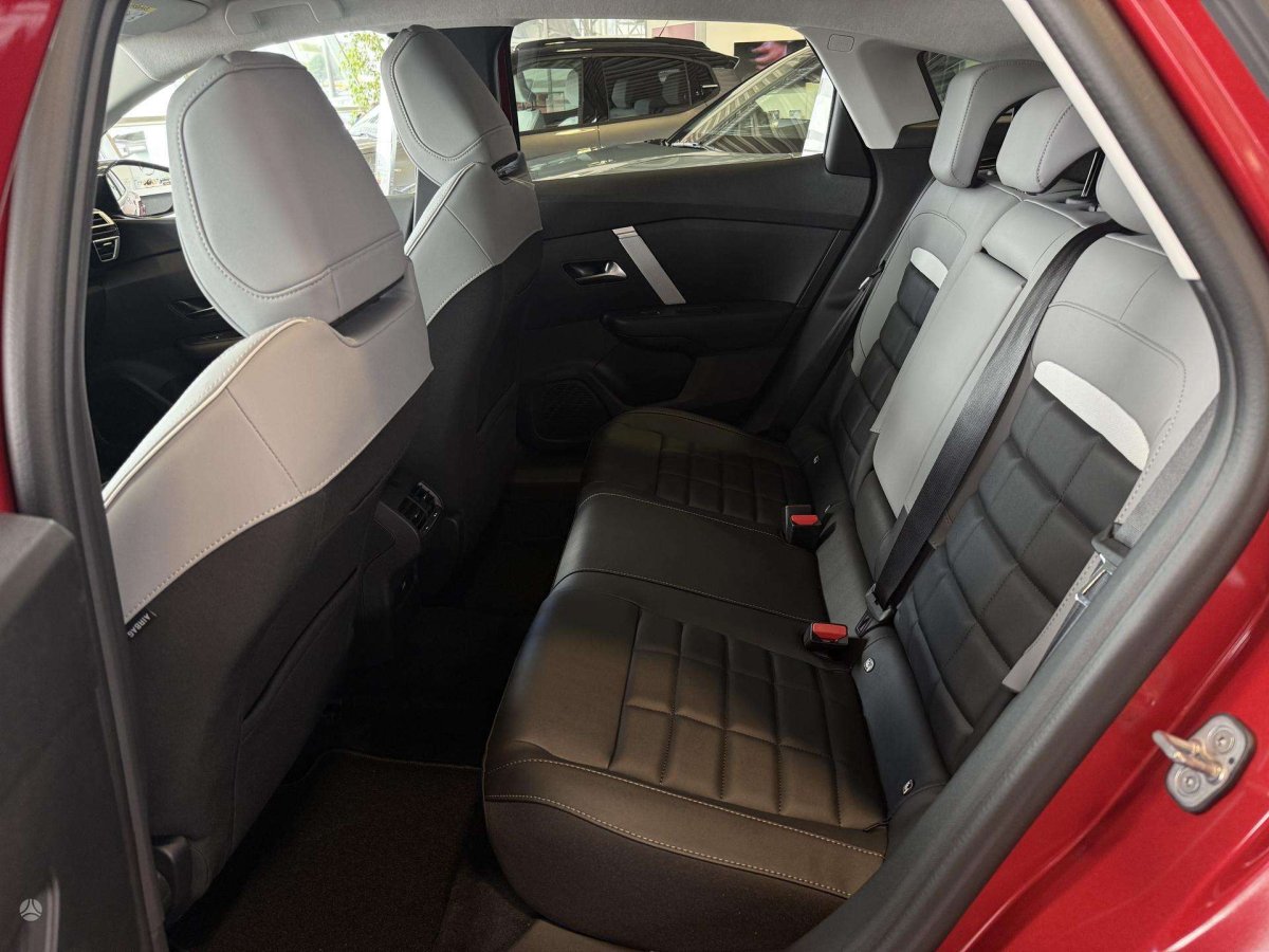 Citroen C4 Hečbekas Benzinas / elektra