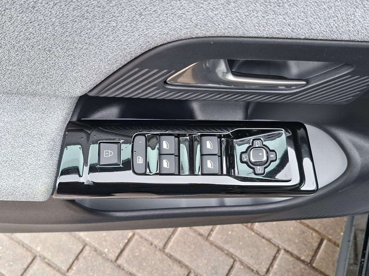 Citroen C5 Aircross Visureigis / Krosoveris Benzinas / elektra
