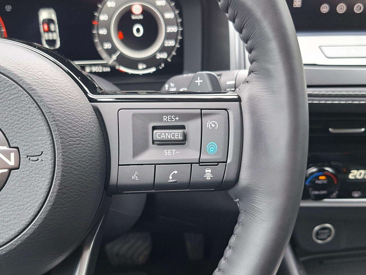 Nissan Qashqai Visureigis / Krosoveris Benzinas / elektra