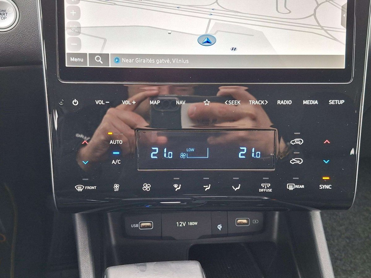 Hyundai Tucson Visureigis / Krosoveris Benzinas / elektra