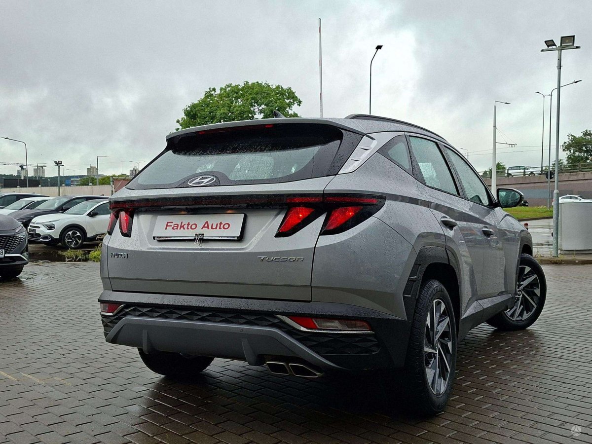 Hyundai Tucson Visureigis / Krosoveris Benzinas / elektra