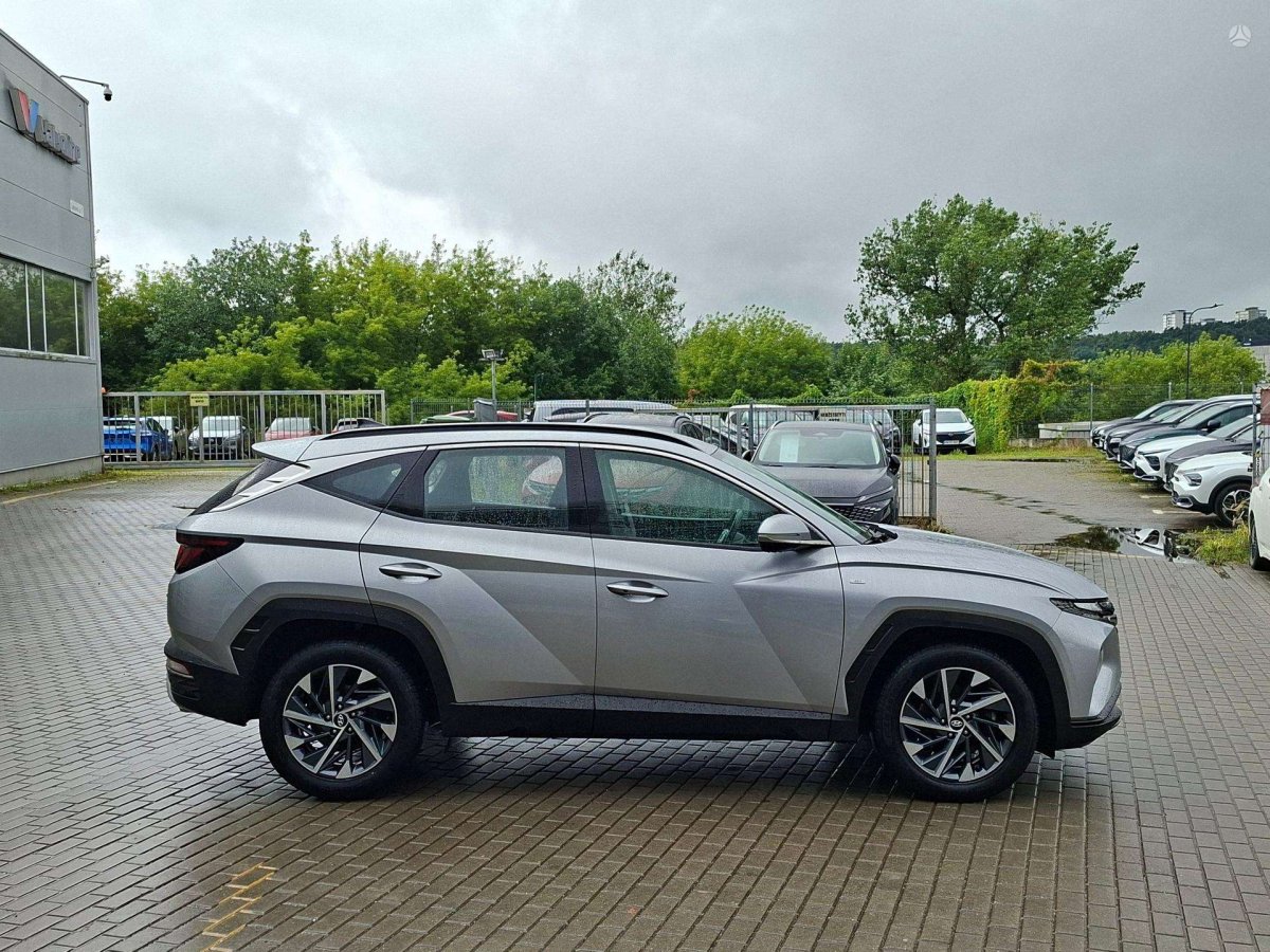 Hyundai Tucson Visureigis / Krosoveris Benzinas / elektra