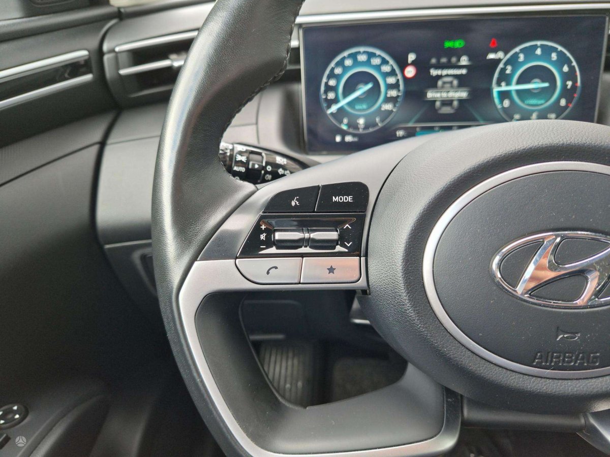 Hyundai Tucson Visureigis / Krosoveris Benzinas / elektra