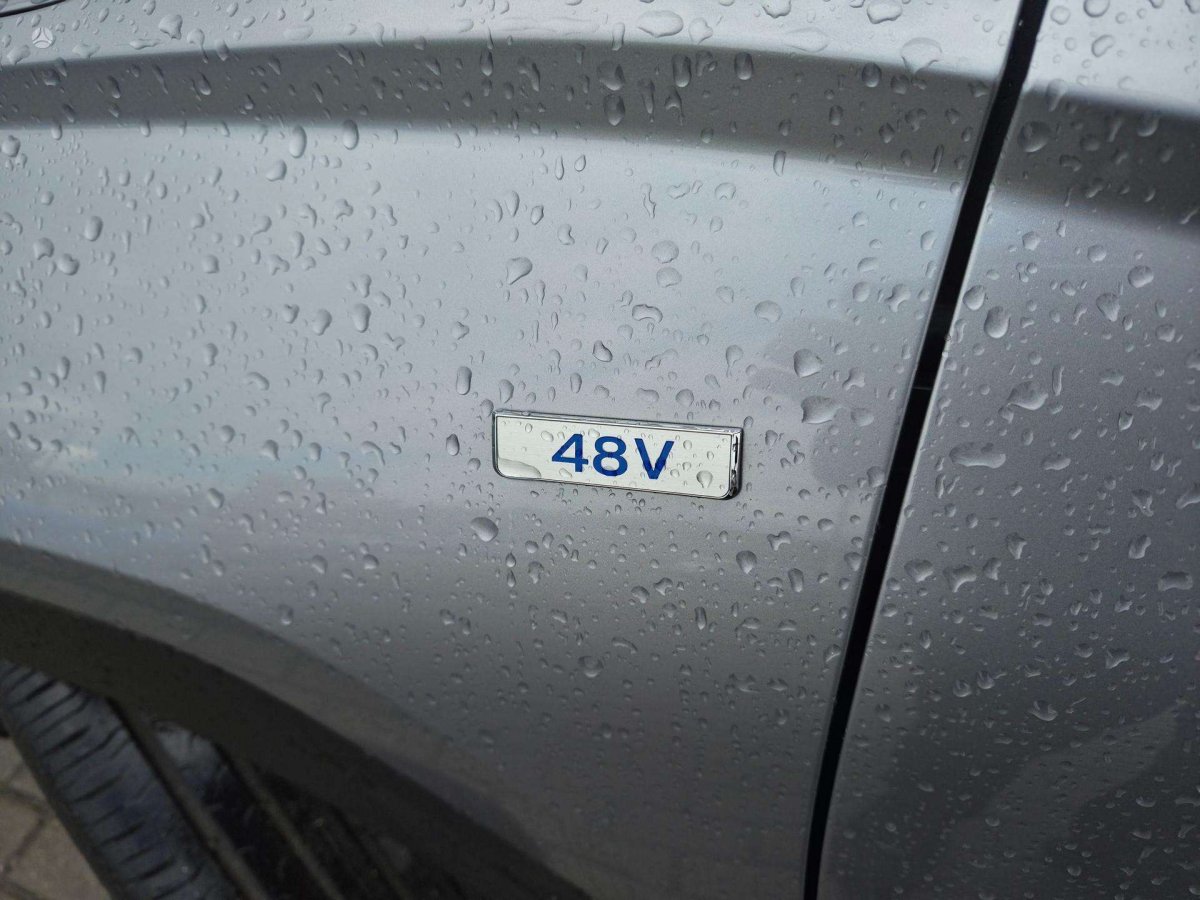 Hyundai Tucson Visureigis / Krosoveris Benzinas / elektra