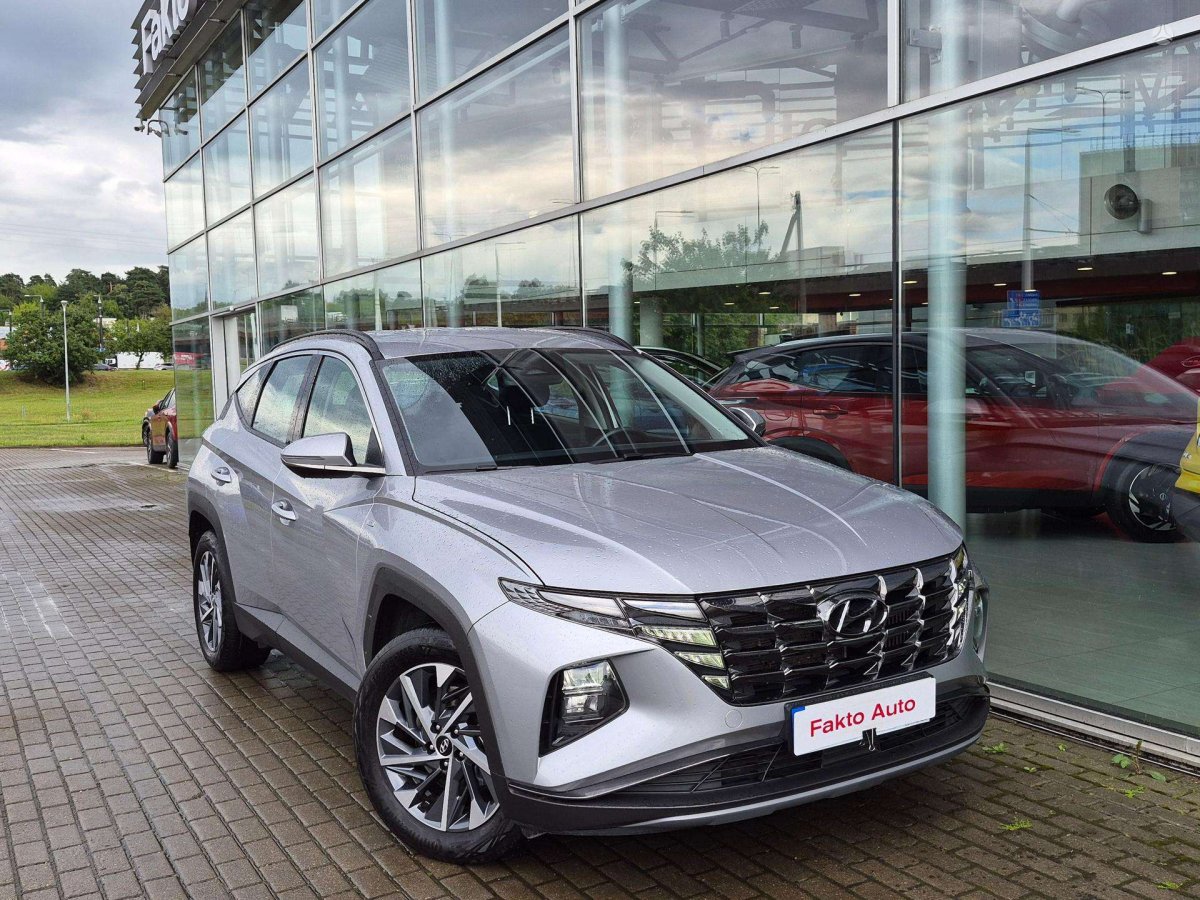 Hyundai Tucson Visureigis / Krosoveris Benzinas / elektra